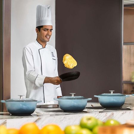Novotel Bur Dubai - Healthcare City Esterno foto
