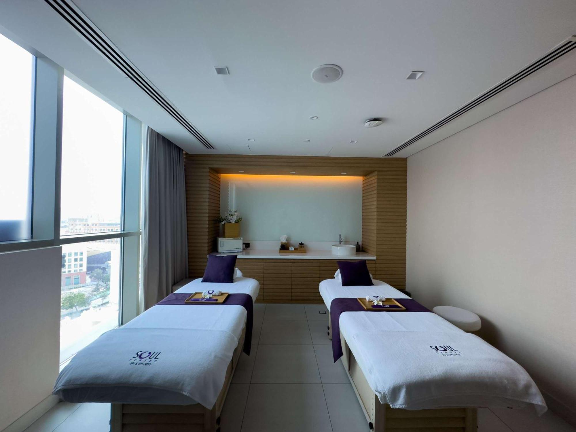 Novotel Bur Dubai - Healthcare City Esterno foto