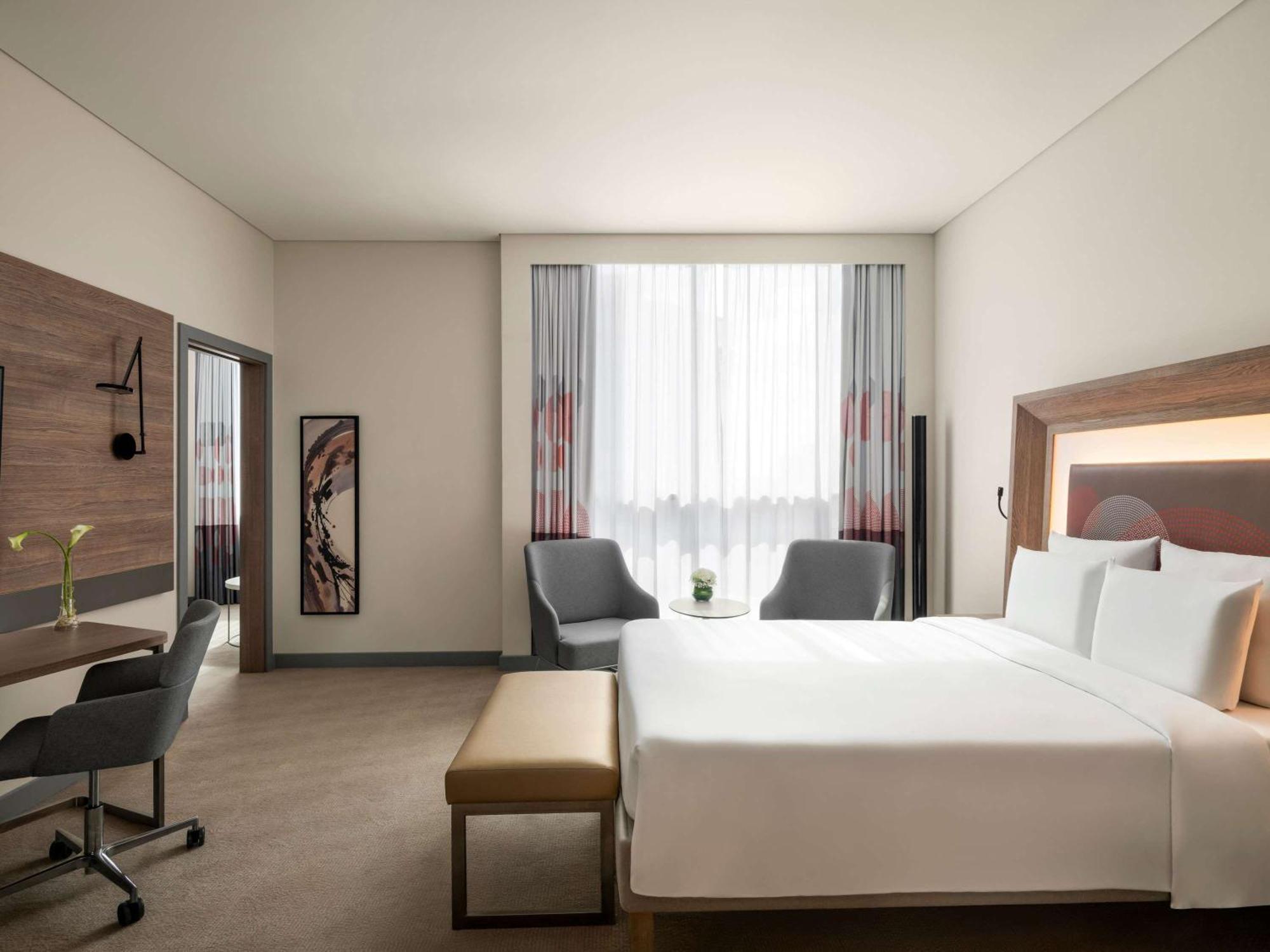Novotel Bur Dubai - Healthcare City Esterno foto