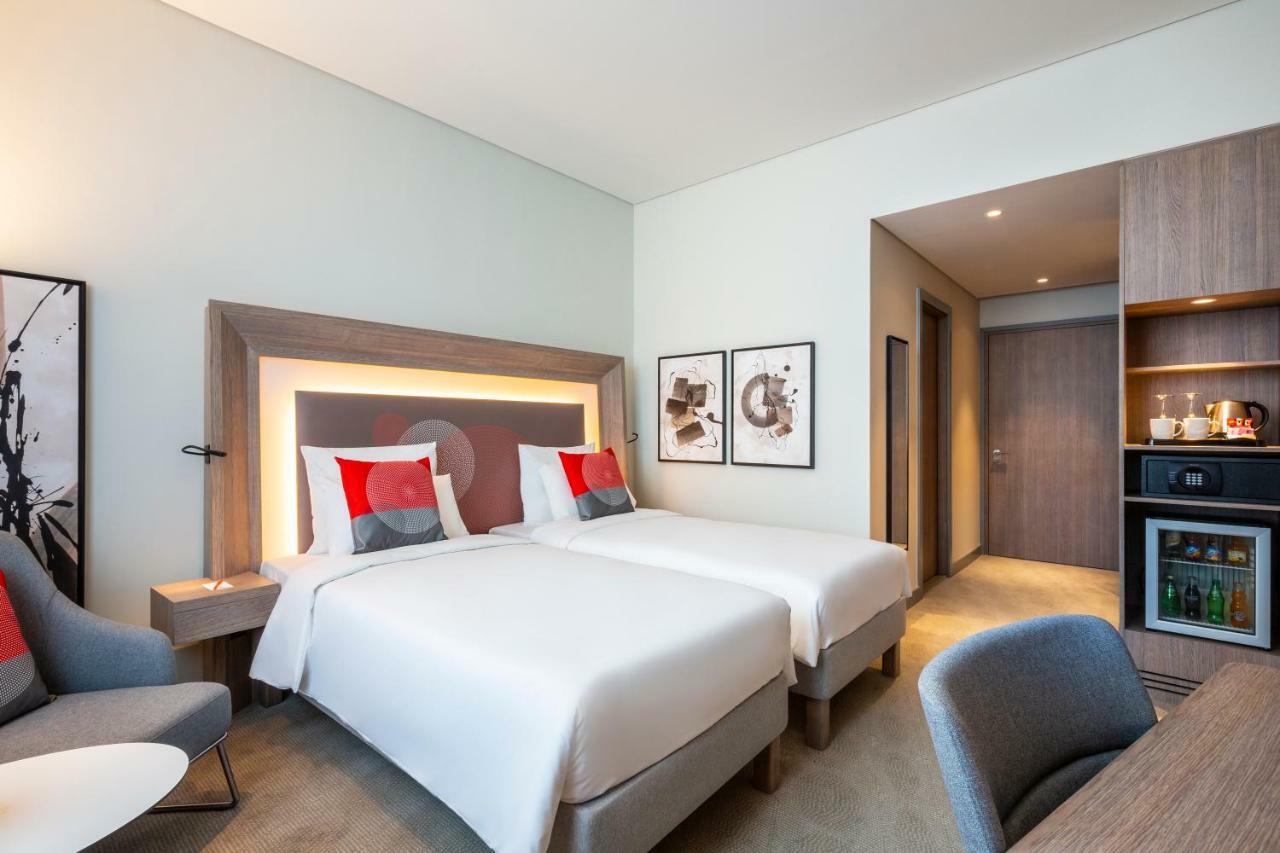 Novotel Bur Dubai - Healthcare City Esterno foto