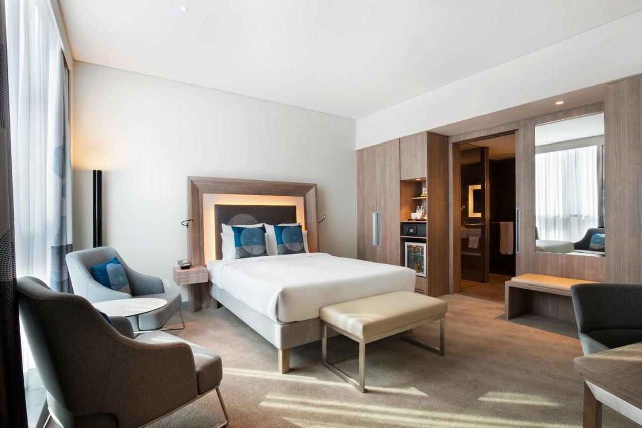 Novotel Bur Dubai - Healthcare City Esterno foto