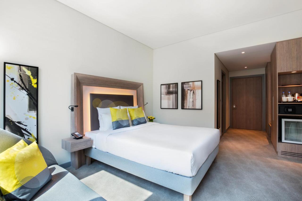 Novotel Bur Dubai - Healthcare City Esterno foto