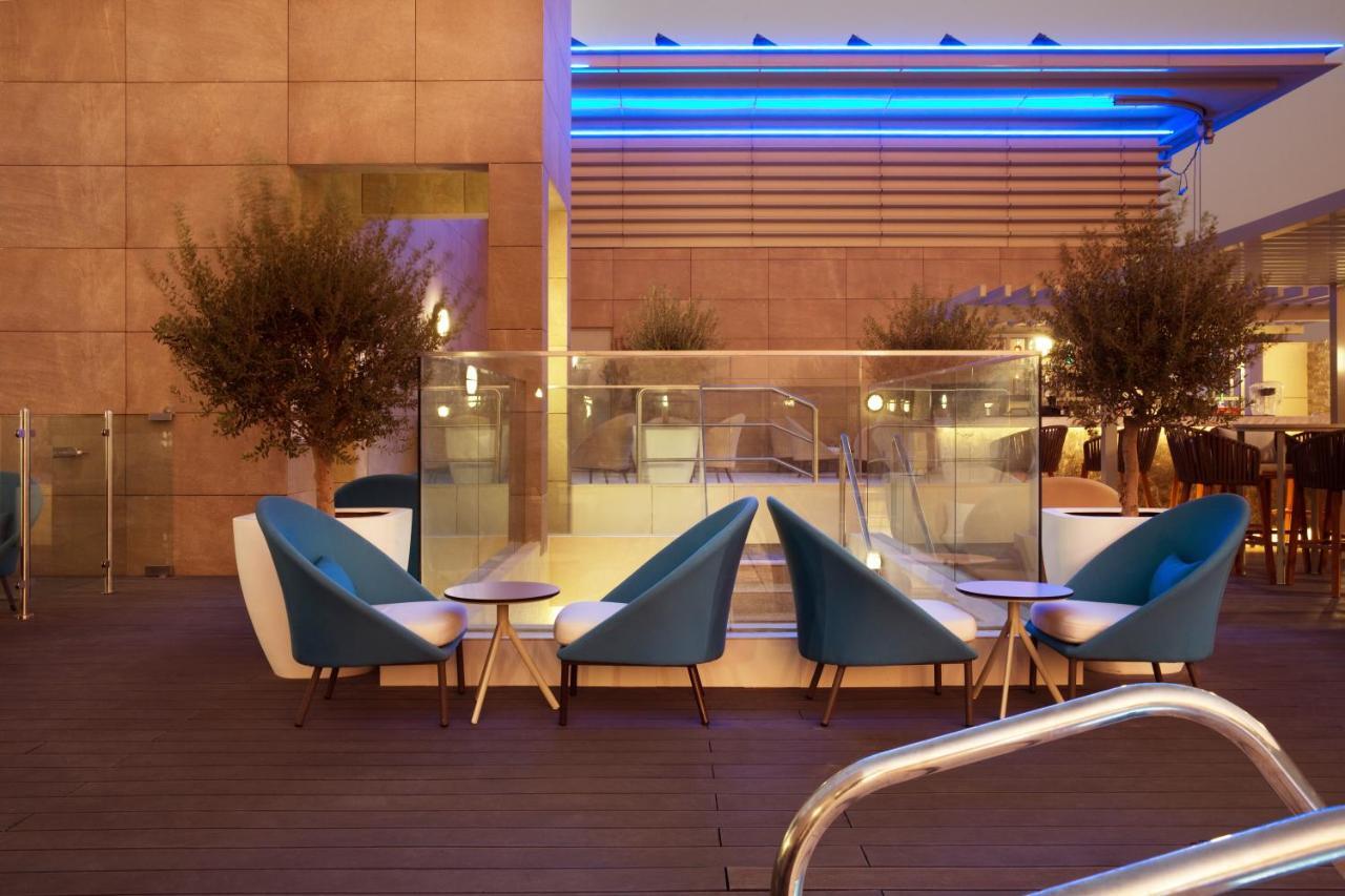 Novotel Bur Dubai - Healthcare City Esterno foto